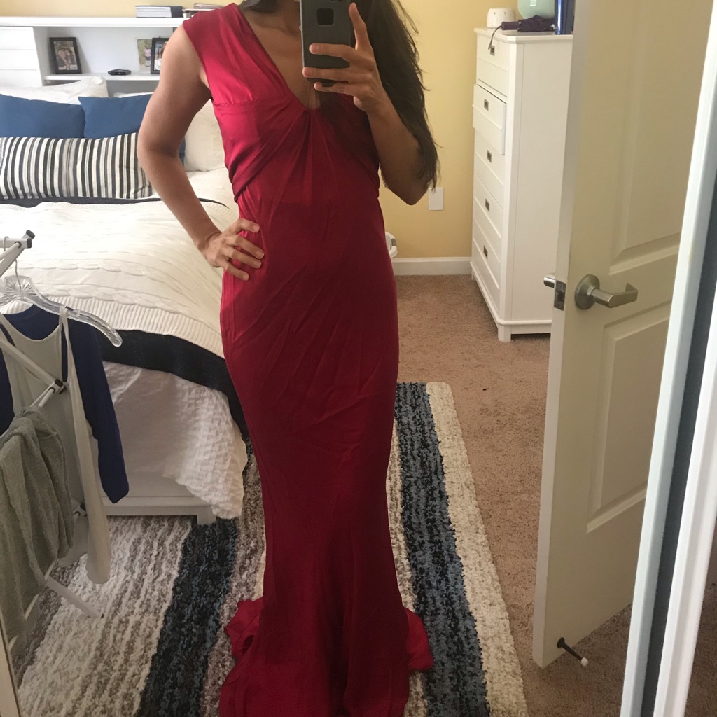 Oscar De La Renta Gown  100 Silk